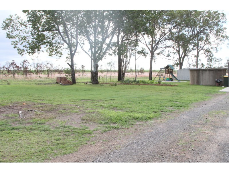 68 Usshers Rd, Sharon QLD 4670