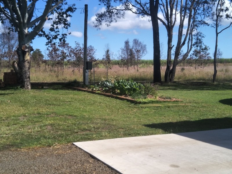 68 Usshers Rd, Sharon QLD 4670