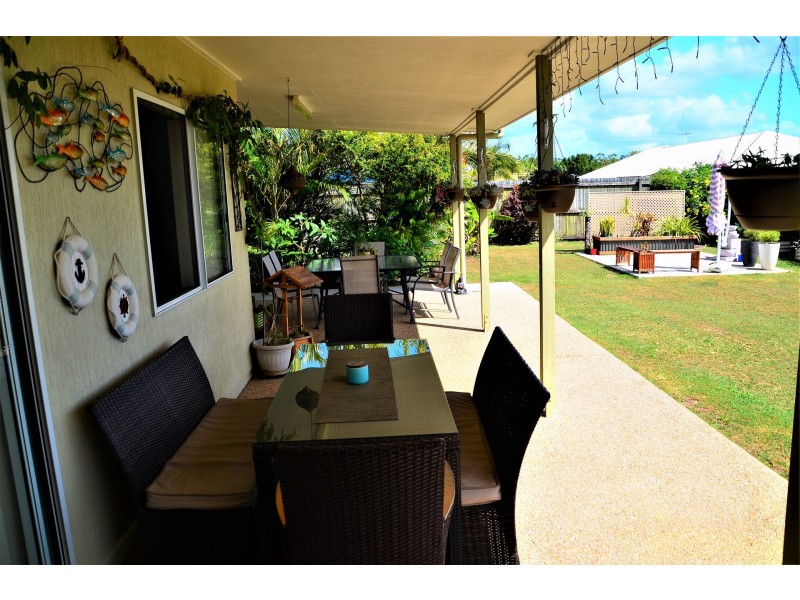 8 Boambillee Circuit, Cooloola Cove QLD 4580