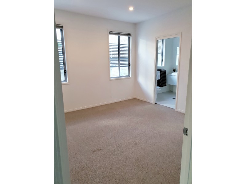 5/7 Saleya Drive, Varsity Lakes QLD 4227