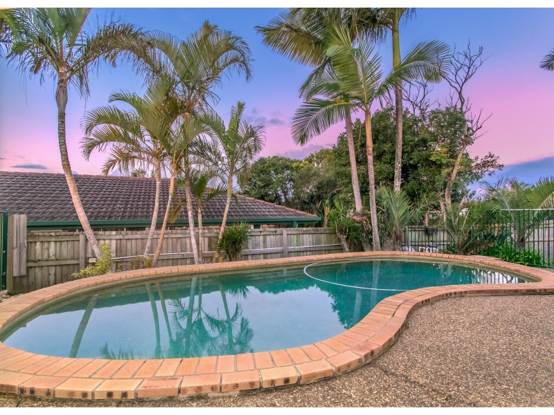 52 Inverness Way, Parkwood QLD 4214