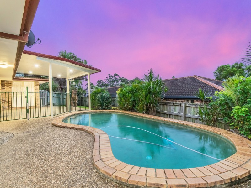 52 Inverness Way, Parkwood QLD 4214