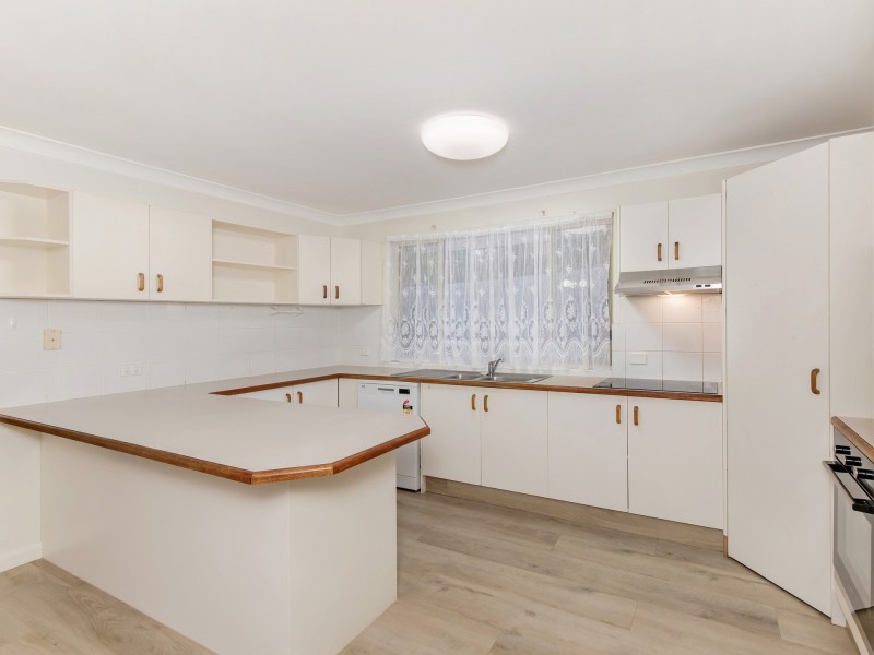 52 Inverness Way, Parkwood QLD 4214