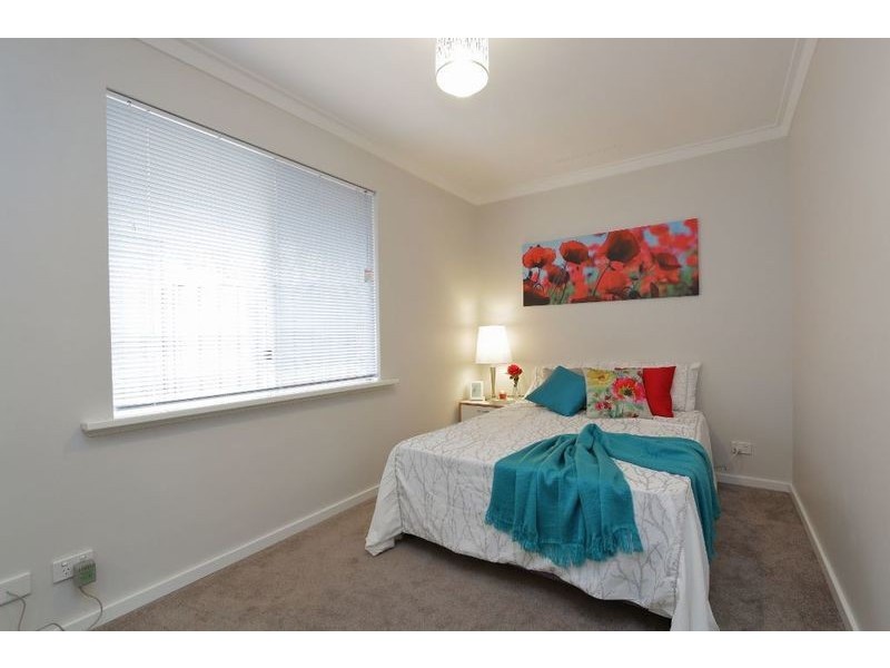 3B Nethercott Street, Huntingdale WA 6110