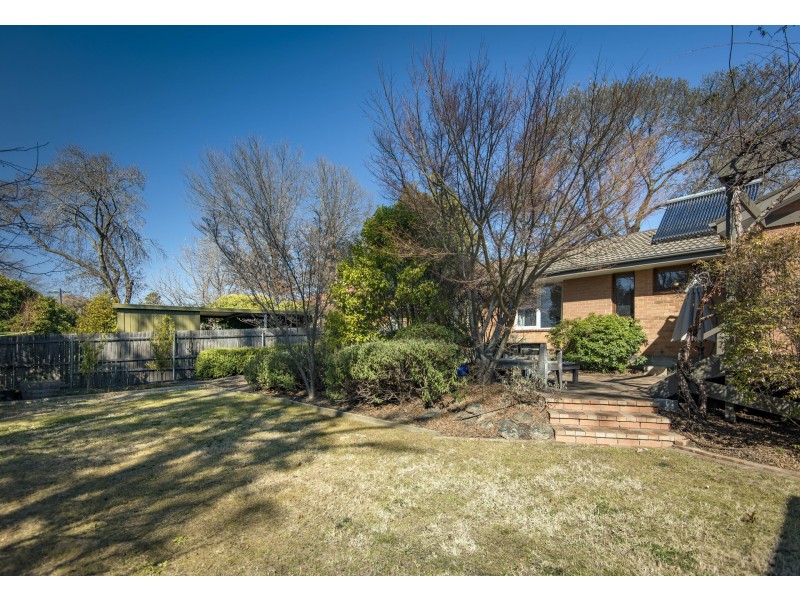 10 Kidston Crescent, Curtin ACT 2605
