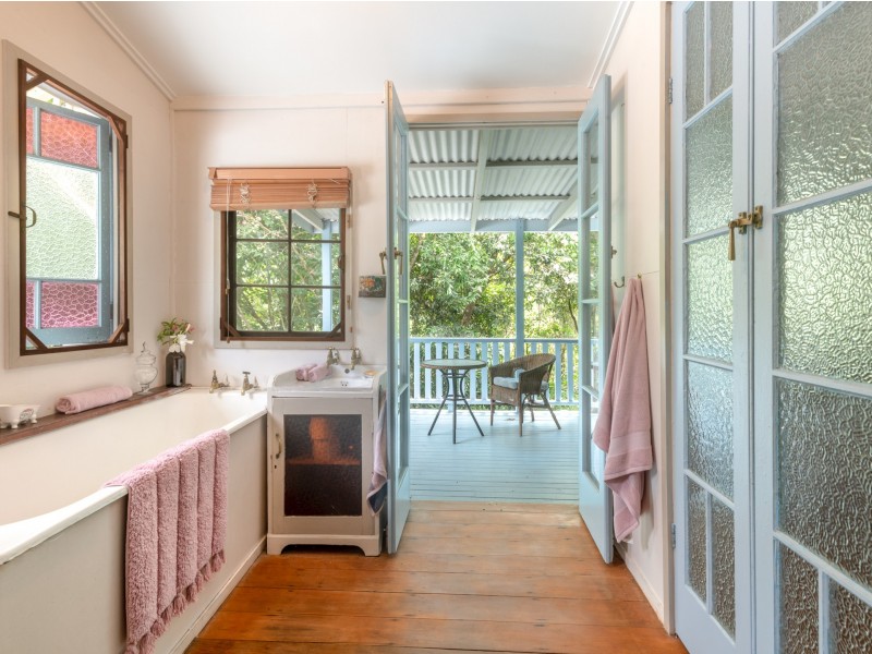 6209 Mackay-Eungella Road, Finch Hatton QLD 4756