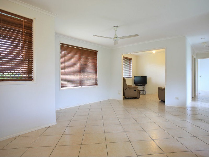 7 Hepburn Street, White Rock QLD 4868