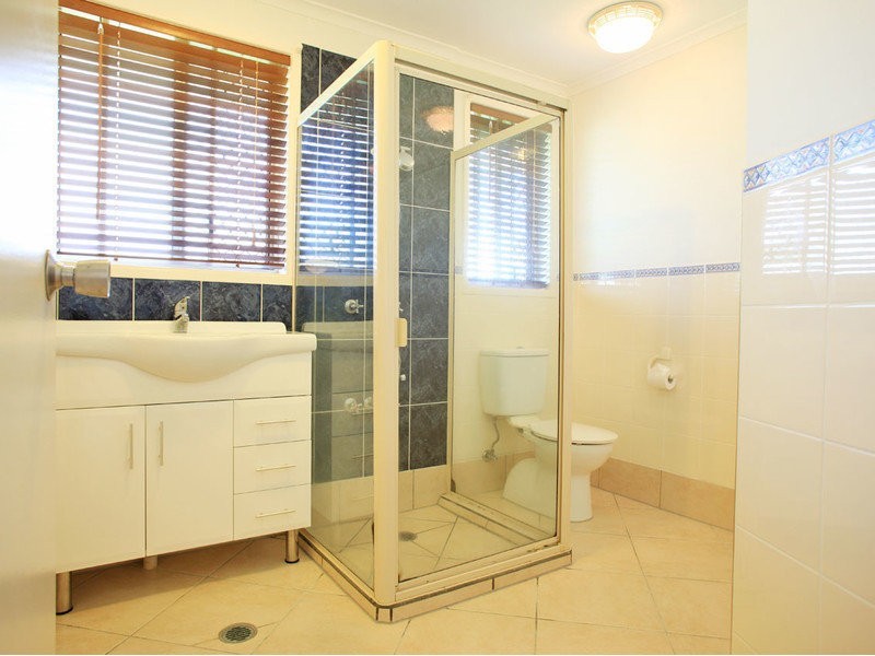 7 Hepburn Street, White Rock QLD 4868