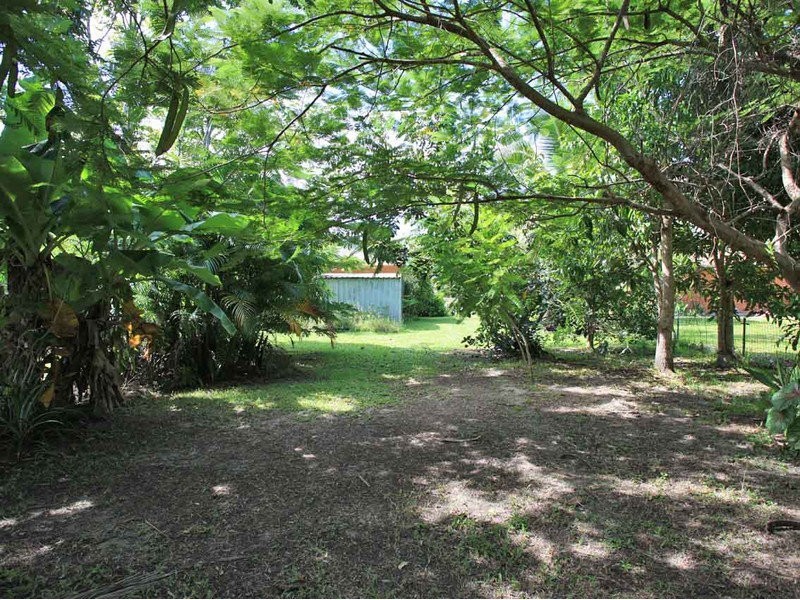 7 Hepburn Street, White Rock QLD 4868