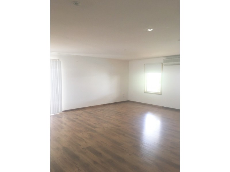 3 Collins Street, Ceduna SA 5690