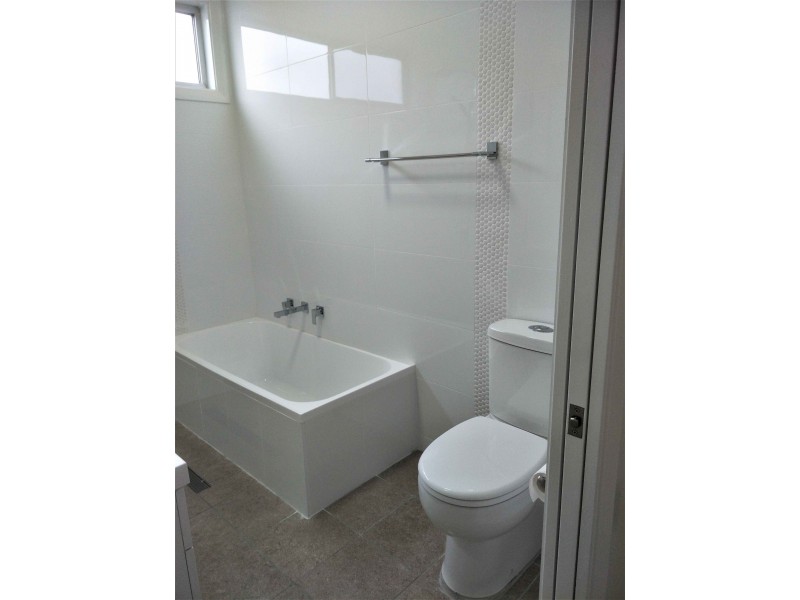 4 Prospect Road, Garden Suburb NSW 2289