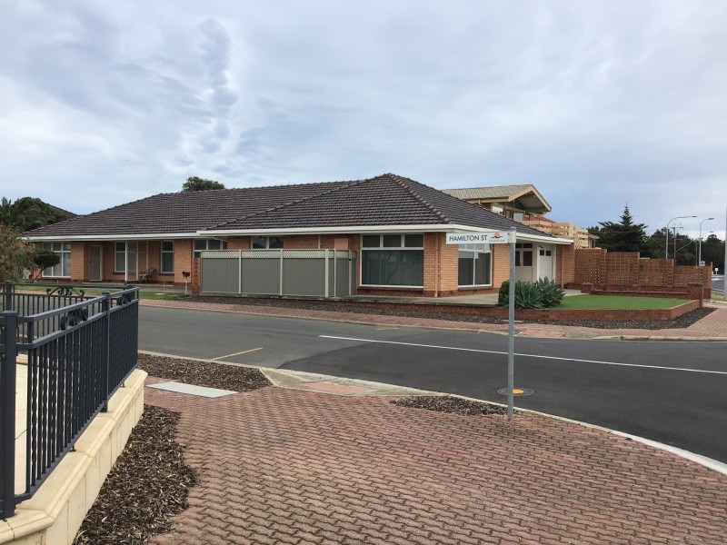 1/34 Patawalonga Frontage, Glenelg North SA 5045