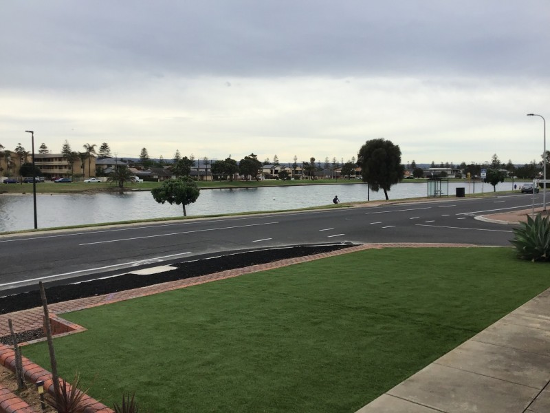 1/34 Patawalonga Frontage, Glenelg North SA 5045