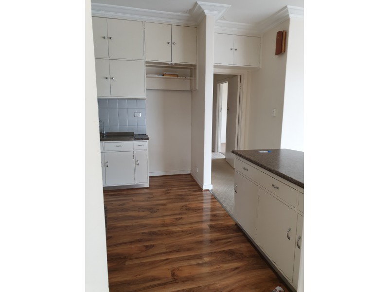 1/34 Patawalonga Frontage, Glenelg North SA 5045