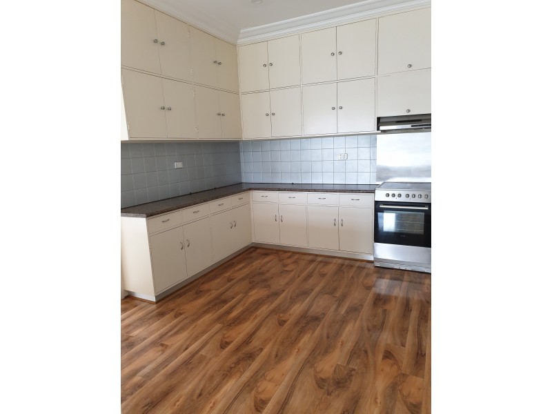 1/34 Patawalonga Frontage, Glenelg North SA 5045