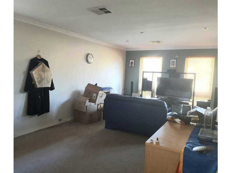 28 Tyre Avenue, Riverton WA 6148