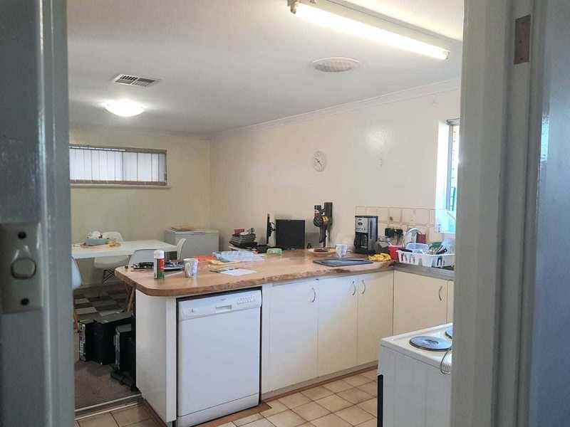 28 Tyre Avenue, Riverton WA 6148