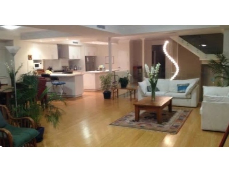 13 Keeling Way, South Fremantle WA 6162