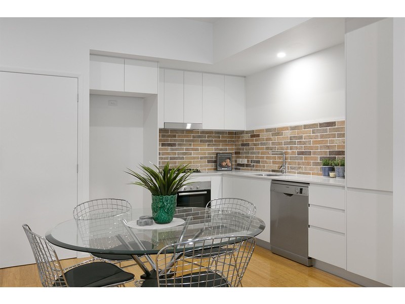 2/1 Livingstone St, Yeerongpilly QLD 4105