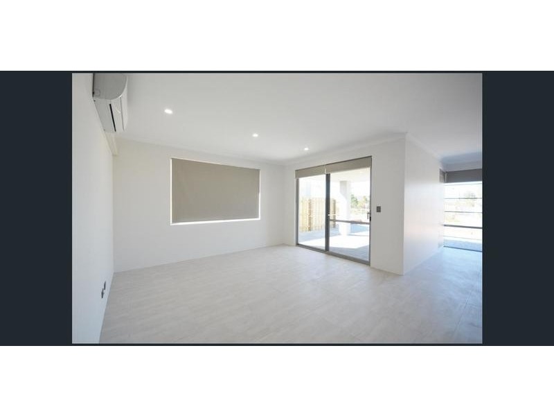 21 Botany Parade, Ellenbrook WA 6069