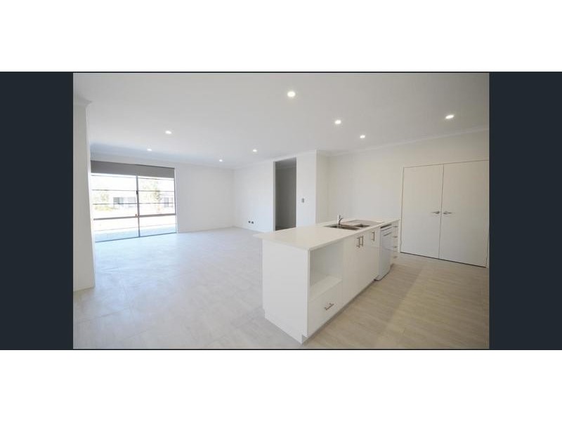 21 Botany Parade, Ellenbrook WA 6069