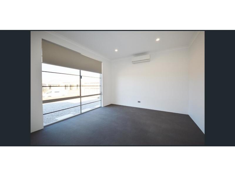 21 Botany Parade, Ellenbrook WA 6069