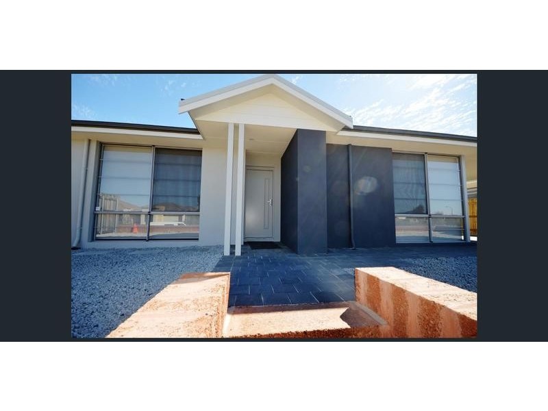 21 Botany Parade, Ellenbrook WA 6069
