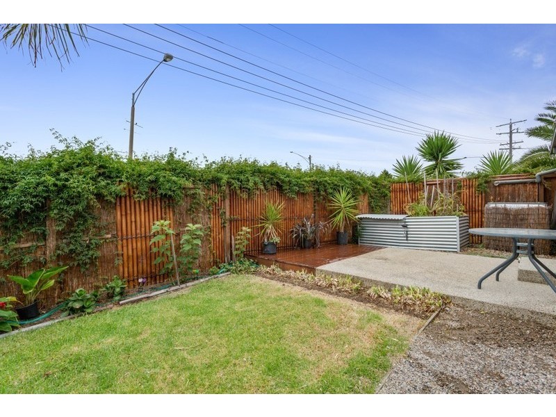 24 Ferguson Road, Leopold VIC 3224
