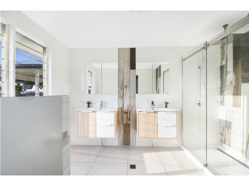 96 Kureelpa Falls Road, Kureelpa QLD 4560