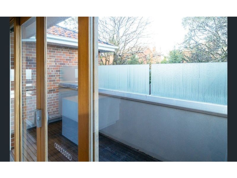 5/12 Essex Street, Glen Iris VIC 3146