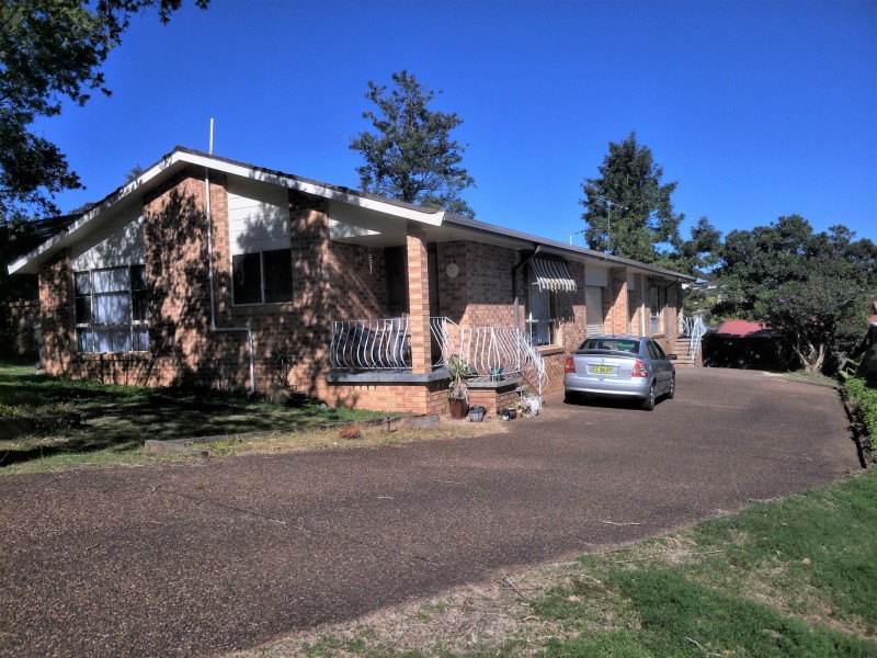 2/44 Regal Way, Valentine NSW 2280