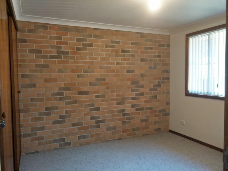 2/44 Regal Way, Valentine NSW 2280