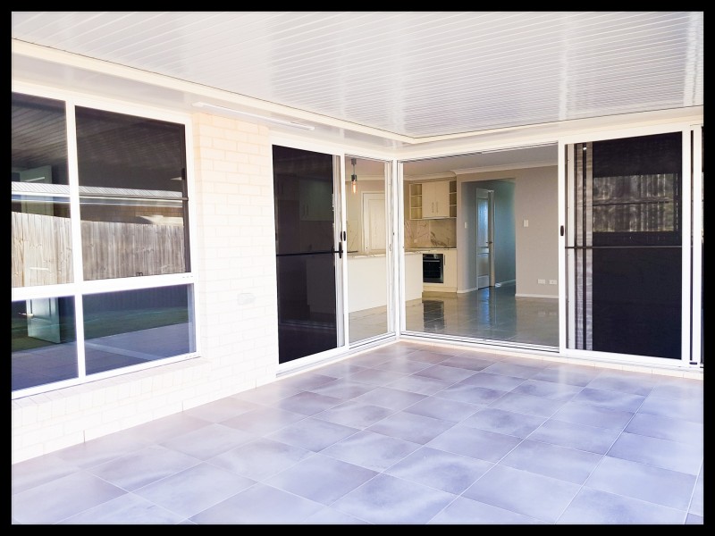 1/6 Farrer Street, Cranley QLD 4350