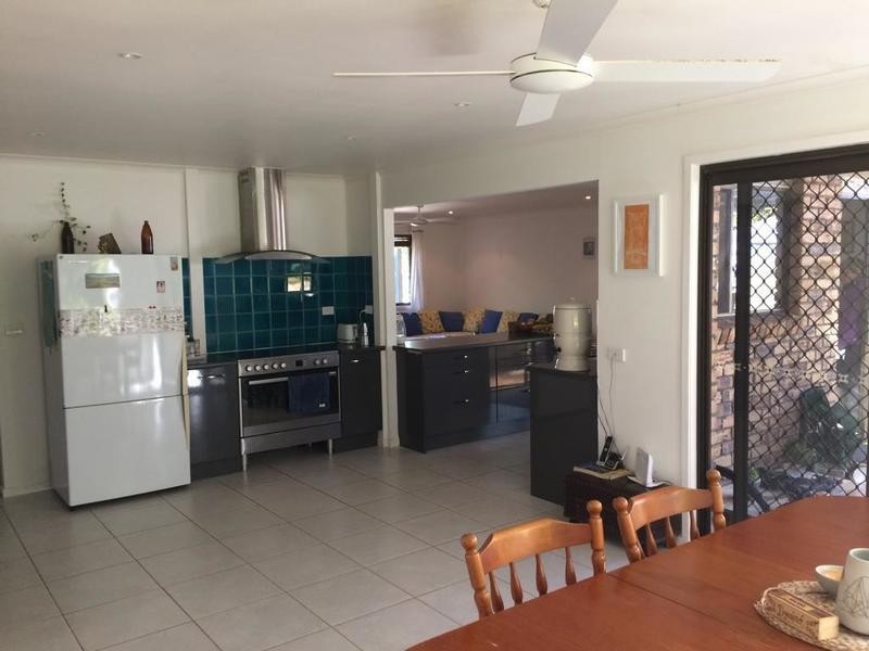 6 Palm Tree Crescent, Bangalow NSW 2479