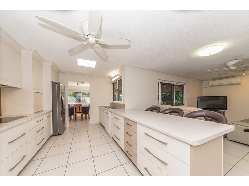 13 Villa Court, Kirwan QLD 4817