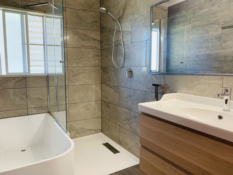 12 Miawela Street, Seven Hills QLD 4170