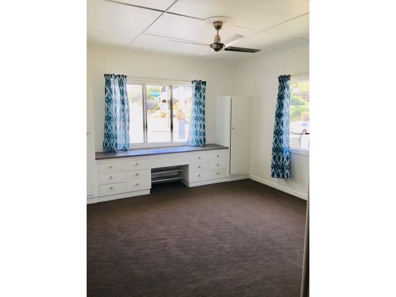 12 Miawela Street, Seven Hills QLD 4170