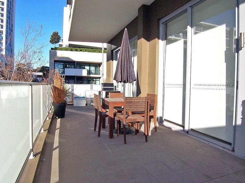 A303/40 Shoreline Drive, Rhodes NSW 2138