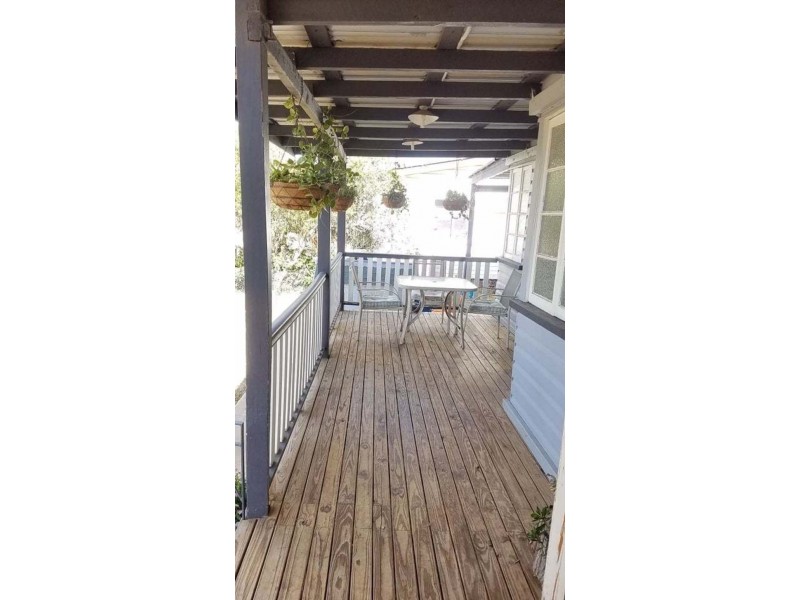 4 Drury Street, Dalby QLD 4405