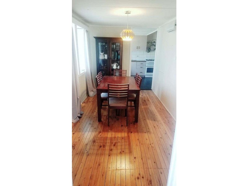 4 Drury Street, Dalby QLD 4405