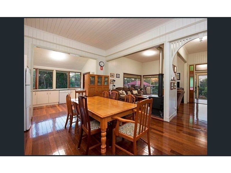 1709 Roys Road, Beerwah QLD 4519