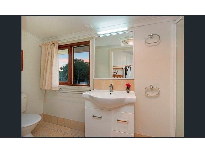 1709 Roys Road, Beerwah QLD 4519