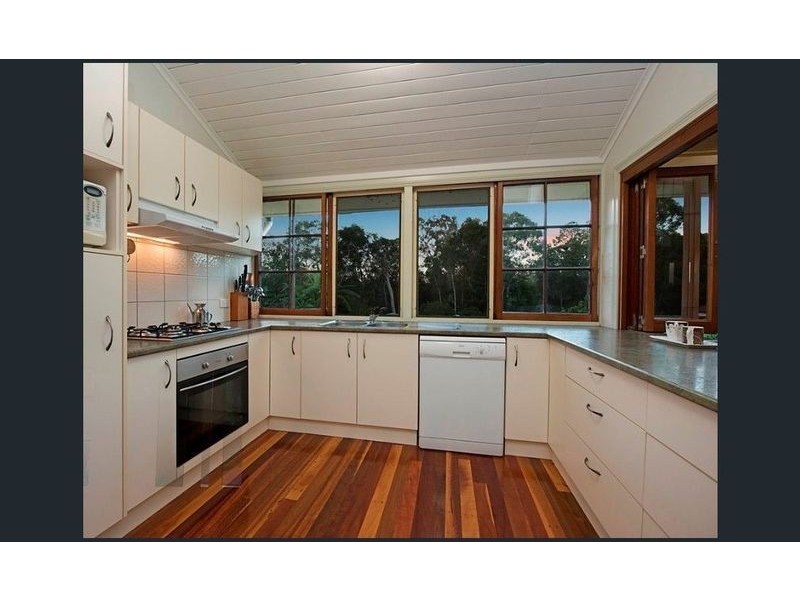 1709 Roys Road, Beerwah QLD 4519