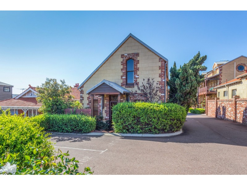 1/100-102 South Street, Fremantle WA 6160