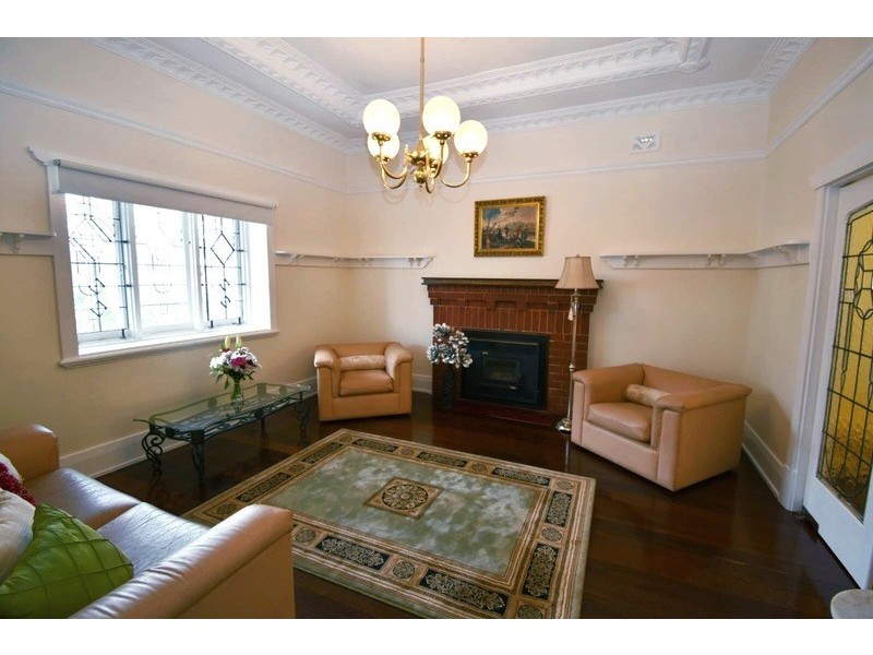 374 FITZGERALD ST WEST, Northam WA 6401