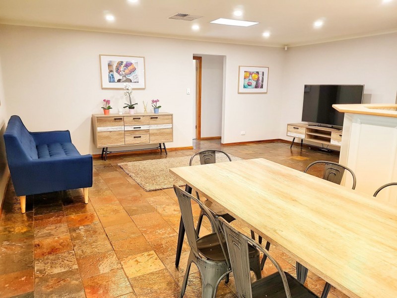 16 Rudge Close, Happy Valley SA 5159