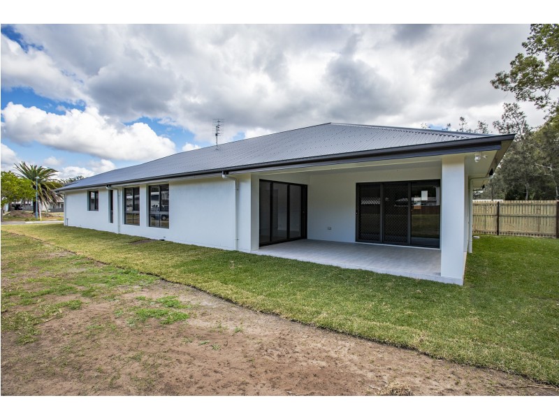 80 Shellcot Street, Toogoom QLD 4655
