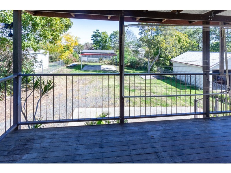 28 Dudleigh Street, Booval QLD 4304