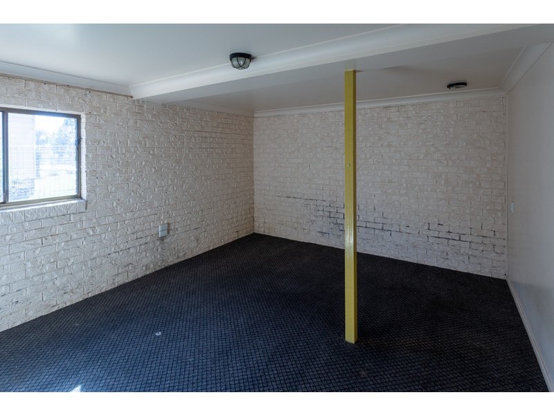 28 Dudleigh Street, Booval QLD 4304
