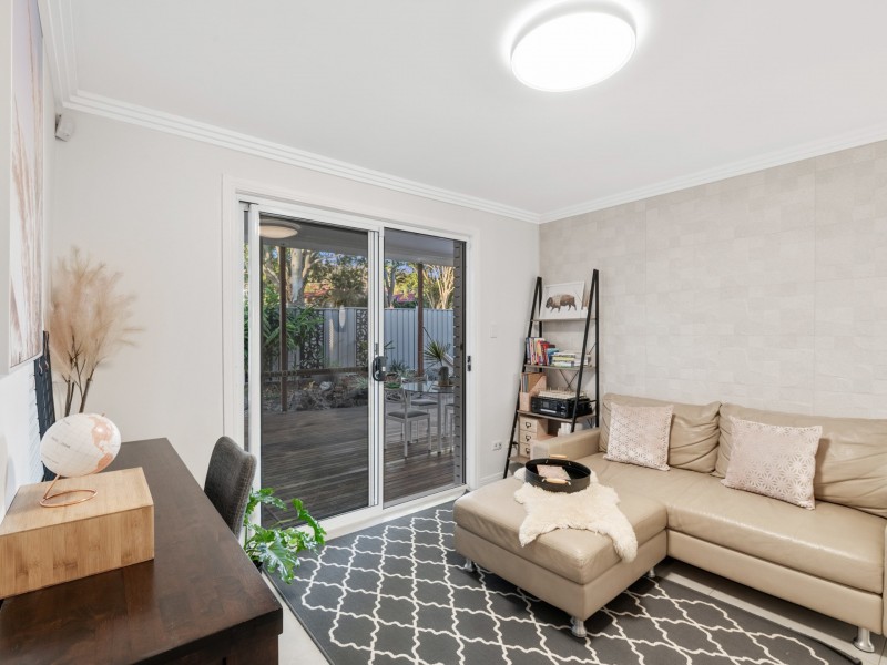 11 Hibbertia Court, Springwood QLD 4127